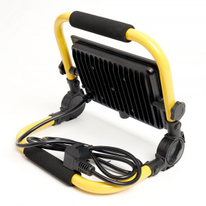 Прожектор светодиодный ДО-70w переносной 6400К 6300Лм IP65 41545