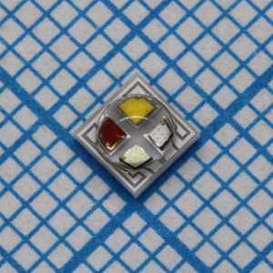 HL-C3535F12RGBW1GA-1C4B (5000K), Светодиод RGBW smd 3Вт/ 3,45х3,45x2,15мм/красный  630нм  60лм 2.1в/ зеленый 520нм  110лм  2.7в/ синий 450нм 20лм 3.1в/ белый  5000K 110лм 2.7в при 350мА/ Ifmax=400мА/ 130°