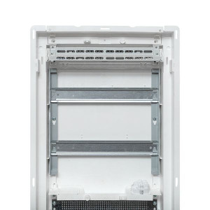 Встраиваемый комбинир. щит 