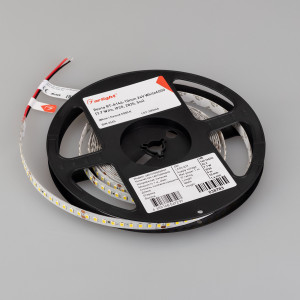 Лента RT-A144-10mm 24V White6000 (7.7 W/m, IP20, 2835, 5m) 038783, Светодиодная высокоэффективная лента RT-A144, открытая. Светодиоды 2835, 144 шт/м (720 шт на 5 м), белая плата, ширина 10 мм, скотч 3M. Цвет БЕЛЫЙ 6000 K, цветопередача CRI>85, угол 120°. Питание 24 В, мощность 7.7 Вт/м (38.5 Вт на 5 м). Размеры 5000x10x1
