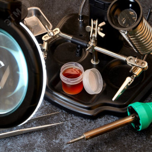 Канифоль  сосновая  10 гр. марка 