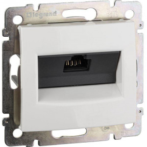 VALENA Розетка компьютерная RJ45х1 UTP белая 774230