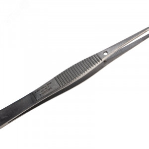 Пинцет прямой, узкий, фиксатор, рифленый 100мм ПРОФИ 12-0340
