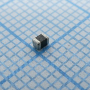 B72510E0300K062, Var MOV 30VAC/38VDC 80A 42.3V to 51.7V 0805 SMD Automotive T/R