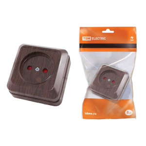 Розетка 2П открытой установки с з/ш IP20 10А, бук "Ладога" SQ1801-0037