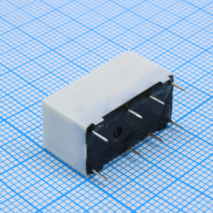 HFD2/012-S-L1, Реле субминиатюрное катушка 12В 3А две группы на переключение