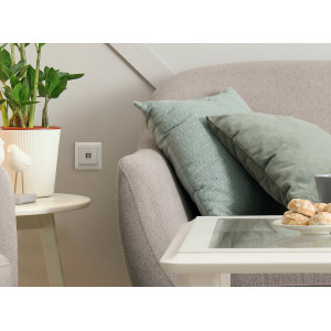 VALENA Розетка двойная USB слоновая кость 774170