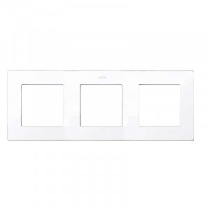 Рамка 3-м Simon24 бел. 2400630-030, Рамка на 3 поста, S24, белый