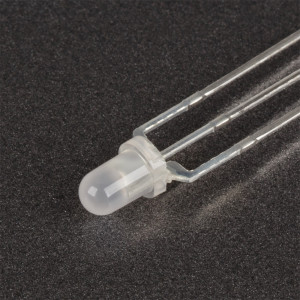 Светодиод ARL-3514EGW/3L 003010, Поставка под заказ от 5000 шт. Выводной круглый светодиод, d=3 мм, матовая белая линза. Цвет свечения красный (625 нм), зеленый (565 нм). Угол излучения 40°. Сила света Iv=100-180 мкд (красный), Iv=70-120 мкд (зеленый) при If=20 мА. VF=2.0-2.5 В. Три выво