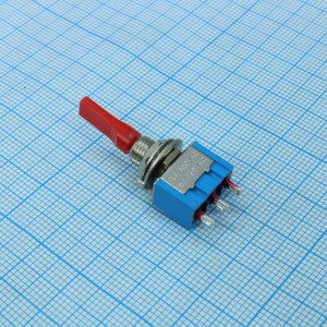 MTS-103-E1, тумблер ON-OFF-ON 1 группа контактов 3А, 250В, ручка - красный пластик