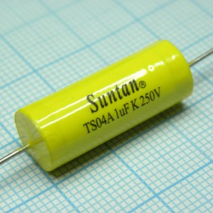 TS04A02E105KSB000R, Конденсатор металлоплёночный полиэтилентерефталатный 1мкФ 250В ±10% (26х10мм) аксиальные выводы 105°C россыпь