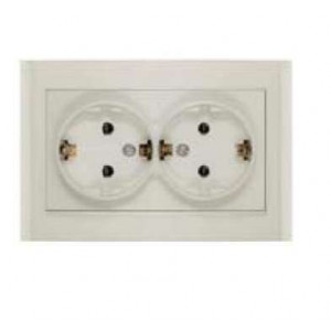 Розетка 2-м СП Бриллиант 16А IP20 с заземл. сл. кость 7948752