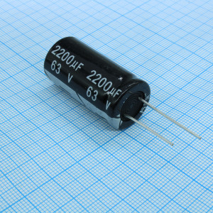 KM222M1JBKJ1835VBK, Конденсатор алюминиевый электролитический 2200мкФ 63В ±20% (18х35мм) радиальный 7.5мм 1850мА 2000часов 105°C россыпь