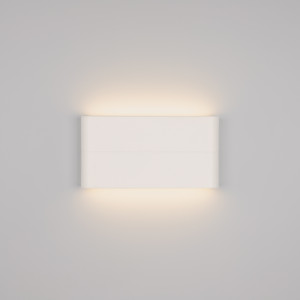 Светильник SP-Wall-170WH-Flat-12W Warm White 020802, Накладной настенный светильник 2x6Вт, белый алюминиевый корпус, матовый рассеиватель из поликарбоната. Цвет ТЕПЛЫЙ БЕЛЫЙ 3000K, св.поток 950лм, CRI(Ra)>80, угол 120°, свет вверх-вниз. Размер 170x90x28мм. IP54. Питание AC220-240V, 12Вт, встроенный драйвер.