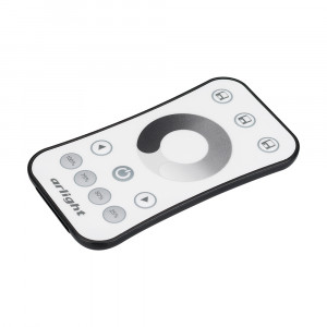 Пульт SMART-R9-DIM (1 зона, 2.4G) 023032, Кнопочный радиопульт с сенсорным кольцом 2.4 ГГц белого цвета для управления одноцветным (DIM) источником света. 1 зона управления, управление яркостью с помощью сенсорного кольца. Питание 3VDC (CR2032). Габариты 107x58.5x9 мм. Изготовлен из пластика с по