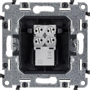 Valena LIFE Розетка телефонная RJ11 одиночная с лицевой панелью слоновая кость 753538