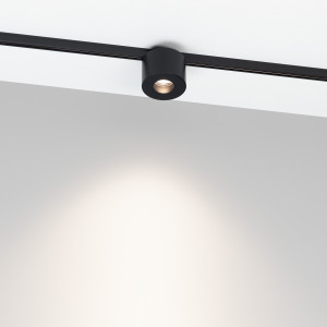 Светильник MAG-MICROCOSM-POINT-R60-5W Day4000 (BK, 36 deg, 24V) 043257, Светильник для магнитных треков MAG-MICROCOSM шириной 11 мм. Мощность 5 Вт, св. поток 285 лм, 57 лм/Вт, дневной 4000 K, CRI>90, угол 36°, напряжение питания 24 В. Черный фигурный корпус из алюминия, экран поликарбонат, степень защиты IP20.  Размер: диамет