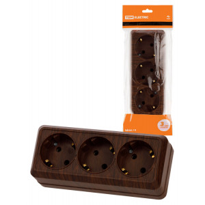 Розетка 3-х местная горизонтальная 2П+3 открытой установки IP20 16A бук "Ладога" SQ1801-0326