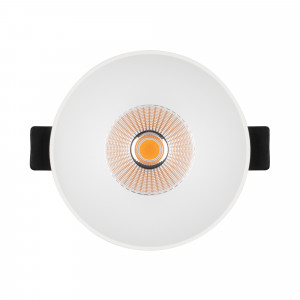 Светильник MS-VOLCANO-BUILT-R65-6W Warm3000 (WH, 38 deg, 230V) 033662, Встраиваемый светильник даунлайт. Мощность 6 Вт, св. поток 560 лм, 93 лм/Вт, теплый 3000 K, CRI>90, UGR<16, угол 38°, напряжение питания 230 В. Белый круглый корпус из алюминия, степень защиты IP20. Размер: диаметр 65 мм, высота 69 мм. Монтаж встраиваемый
