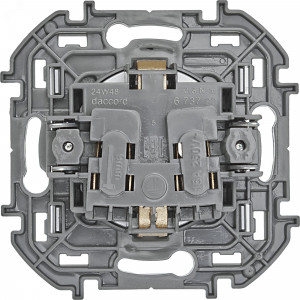 Розетка 1-м СП Inspiria 16А IP20 250В 2P+E немецк. стандарт механизм алюм. Leg 673722