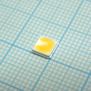 LEMWS51R90MZ3A00, 0.2~0.6Вт/ Белый/ 2700°К (спектр для роста растений)/2,9В/ 23Лм при 65мА (122Лм/Вт)  или 49,2Лм при 150мА/  максимальный ток 200мА/ CRI=90/Rthj-s=15C/ 120°/ 5,1x5,2x1мм