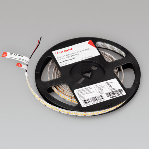 Лента RT-A252-10mm 24V Warm2400 (11 W/m, IP20, 2835, 5m) 028620(2), Светодиодная лента RT-A252, открытая. Светодиоды 2835, 252 шт/м (1260 шт на 5 м), белая плата, ширина 10 мм, скотч 3M. Цвет ТЁПЛЫЙ 2400 K, цветопередача CRI>85, угол 120°. Питание 24V, мощность 11 Вт/м (55 Вт на 5 м). Размеры 5000x10x1.5 мм. Мин. отрезок