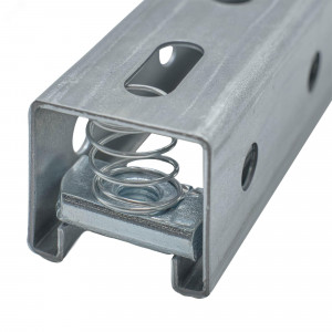 Гайка для подвешивания профиля М10х40 оцинкованная CM161000