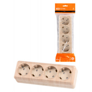 Розетка 4-х местная горизонтальная 2П+3 открытой установки IP20 16A с з/ш сосна "Ладога" SQ1801-0431