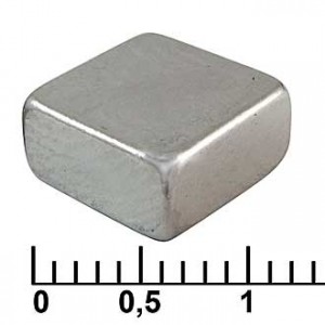 B 8X8X4 N35, Магнит самарий-кобальтовый класс N35 8х8х4 квадрат