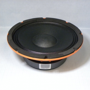 ARIA BZX-80, СЧ динамик 8",диапазон частот 110Гц - 6кГц, Импеданс 4 Ом, чувствилельность 97 дБ, RMS - 150Вт, MAX - 400Вт