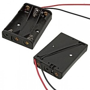 BH431  AAA 3X1, Батарейный отсек BH431 AAA 3x1, открытый