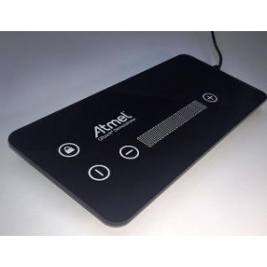 ATSAMC20-QTRDEMO, Средства разработки тактильных датчиков SAMC20 QTR Demo