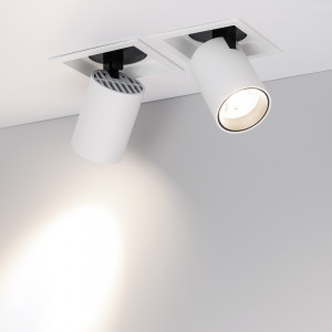 Светильник LTD-PULL-S110x110-10W Day4000 (WH, 24 deg, 230V) 031367, Встраиваемый поворотный выдвигающийся светильник для потолка. Мощность 10 Вт, св. поток 900 лм, 90 лм/Вт, дневной 4000 K, CRI>90, угол 24°, напряжение питания 230 В. Белый квадратный корпус из алюминия, экран PC, степень защиты IP20. Размер (ДхШхВ) 112х11
