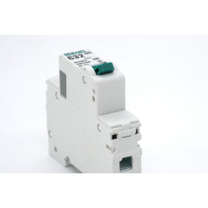 Заглушка клеммнае пломбируемая для ВА-103 нов. 18115DEK