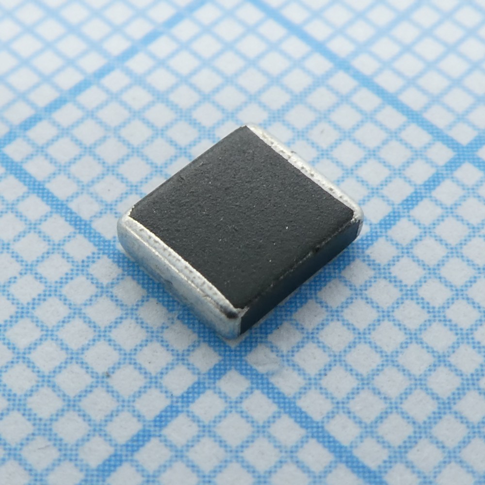 Изображение товара SMD варистор 2220 MLV 30VAC/38VDC для защиты электроники