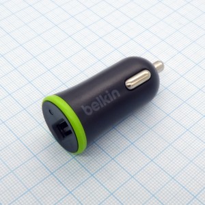 Belkin F8J051, автомобильный блок питания в прикуриватель