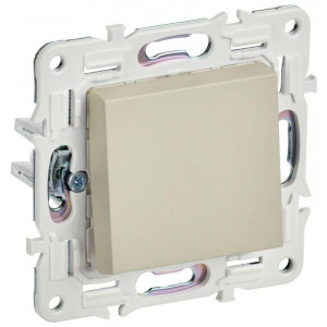 SKANDY Выключатель 1-клавишный 10А SK-V01B бежевый IEK SK-V10-0-10-K10