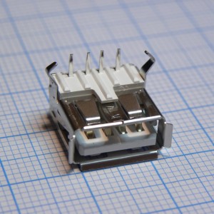 L-KLS1-181A-W, Разъем USB тип A 2.0 угловая розетка на плату, 4 конт.
