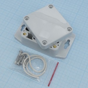 G201MF, Герметичный корпус из поликарбоната с фланцем, IP65, светло-серый