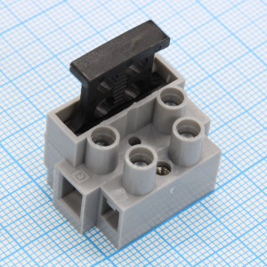 GT1450HB-801-02P-11-100, Электромонтажный клеммник с предохранителем на 2 контакта.