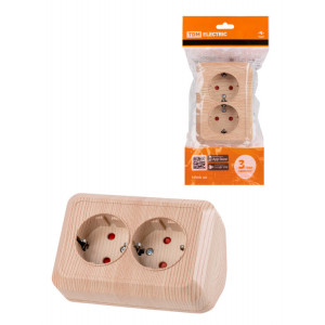 Розетка угловая двойная 2П+3 открытой установки с з/ш IP20 250В 16А сосна "Ладога" SQ1801-0443