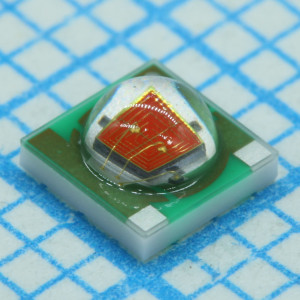 XPEAMB-L1-0000-00301, Светодиод прозрачный желтый автомобильного применения 2-контактный для поверхностного монтажа лента на катушке