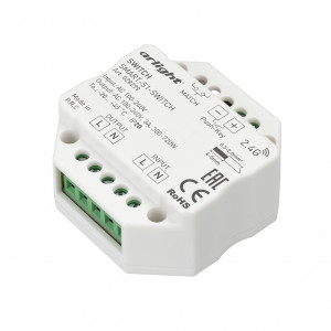 Контроллер-выключатель SMART-S1-SWITCH (230V, 3A, 2.4G) 028299, Выключатель с RF управлением. Управляется пультами и панелями серии SMART. Питание 100-240VAC, макс.ток 3А. Габариты: 52x52x26 мм.
