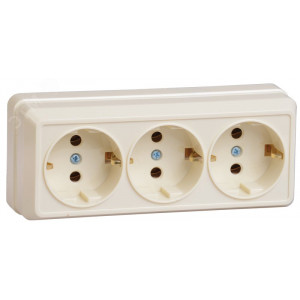 Розетка 3-м ОП Октава РС23-3-ОК 16А IP20 с заземл. крем. ERO31-K33-16-DC