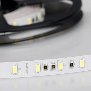 Лента ULTRA-5000 24V Day4000 2x (5630, 300 LED, LUX) 015286, Сверхмощная лента ULTRA-серии, светодиоды smd 5630, 60шт/м (300шт на 5м), белая плата 12мм, скотч 3М. Цвет ДНЕВНОЙ БЕЛЫЙ 3800-4200К. Питание 24V, мощность 30 Вт/м (150 Вт на 5м), угол 120°, высокая цветопередача CRI>85. Размеры 5000х12х1.5мм. Цена за 1м.