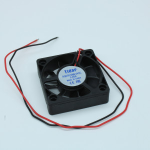 RQD 5015MS 5VDC, Вентилятор 5В 50x50х15мм, 5000 об/мин., 0.417м3/мин, 33дБ, подшипник скольжения, тип вывода - провод