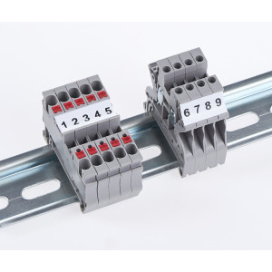 Маркировка клемм SMK-SRD-2.5 мм?, 5,2х11,2 мм, 1 ряд (уп. 3000 шт), Для клемм Phoenix Contact (серия: UT, ST и PT), cечение клеммы 2,5 мм кв., ширина маркера 5,2 мм, цвет белый, для принтера: RT200, RT230, в упаковке 3000 маркеров