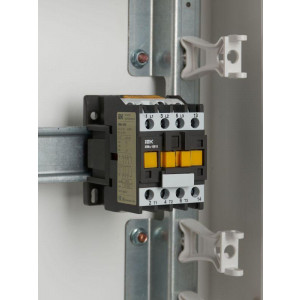 Контактор КМИе-10910 9А 230В/АС3 1НО KKME11-009-230-10