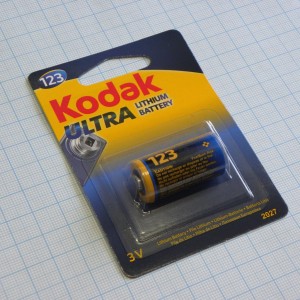 Батарея CR123A    Kodak, Элемент питания литиевый