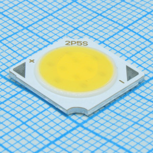 Мощный светодиод ARPL-5W-EPI-1313-Day4000-80 (18v, 300mA) 018460(1), Мощный светодиод типа COB, размер 13.5?13.5 мм. Чипы Epistar 20mil. Цвет свечения дневной (3800-4200 К). Угол излучения 120°. Световой поток 450-550 лм при If = 300 мА, P=5 Вт. VF=15-18 В. Отдельно поставляется держатель для фиксации. CRI=80.